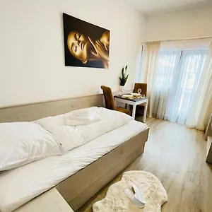 20 - Im Rottalblick - Youngmodern Wohnen Mit Bademantelgang Zur Therme, Tv, Balkon Und Persoenlichem Gaesteempfang Von Astarte Estate Bad Griesbach im Rottal